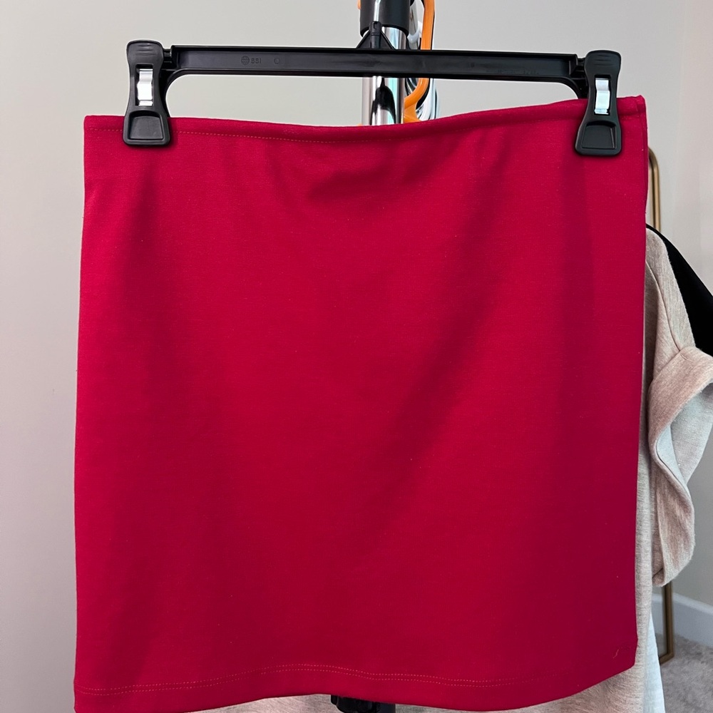 Forever 21 Red Women's Skirt